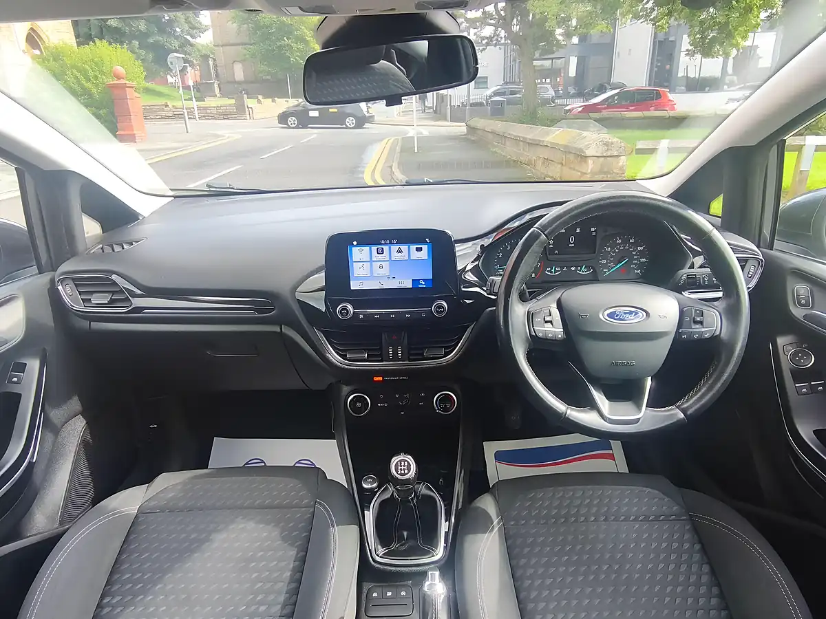 Used 2017 Ford Fiesta Zetec Grey - Interior and Exterior details 4