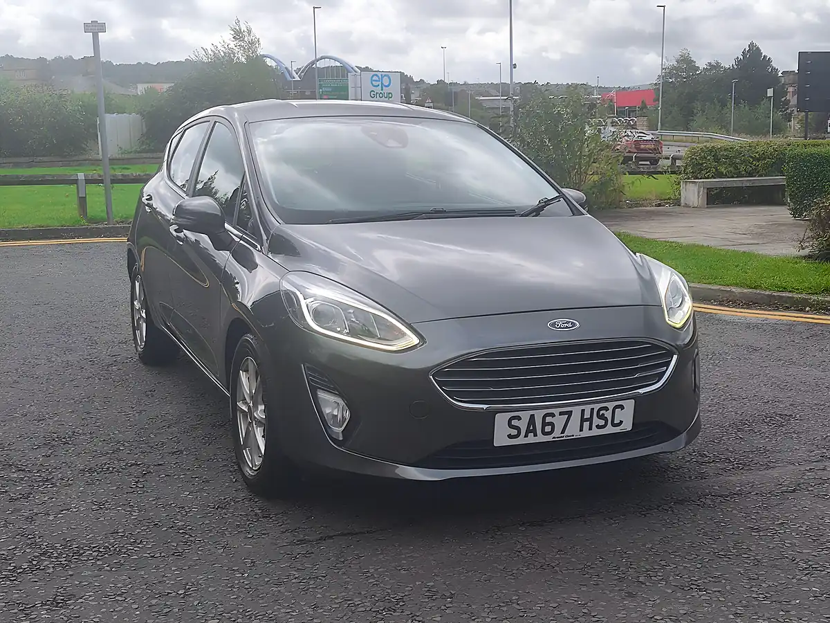 Used 2017 Ford Fiesta Zetec Grey - Interior and Exterior details 7