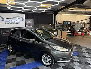 Used 2017 Ford Fiesta Zetec Grey - Interior and Exterior details 12