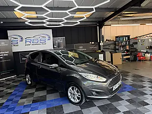 Used 2017 Ford Fiesta Zetec Grey - Interior and Exterior details 6
