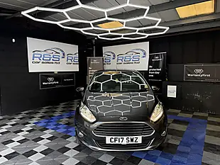 Used 2017 Ford Fiesta Zetec Grey - Interior and Exterior details 7