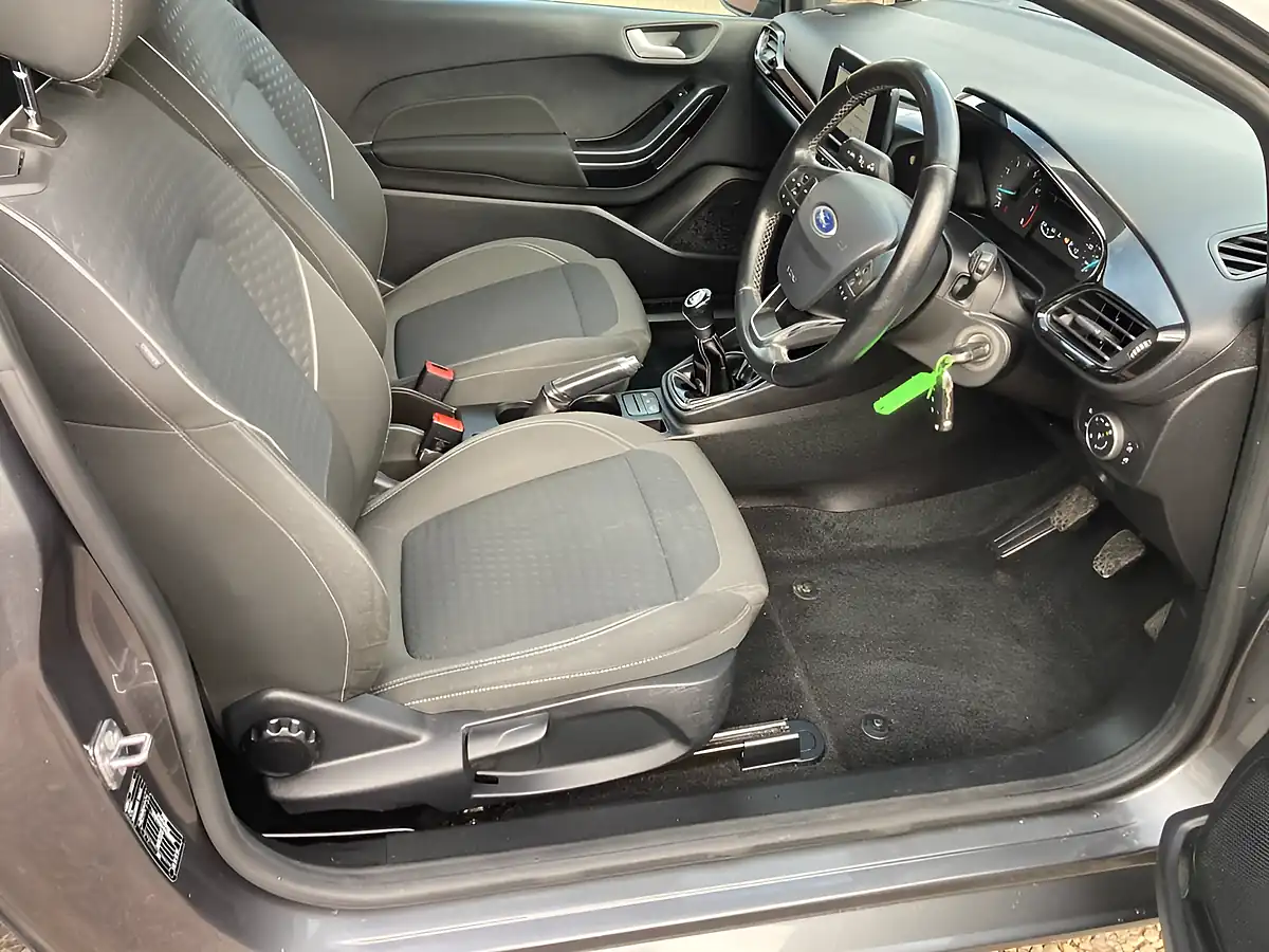Used 2017 Ford Fiesta Zetec Grey - Interior and Exterior details 6