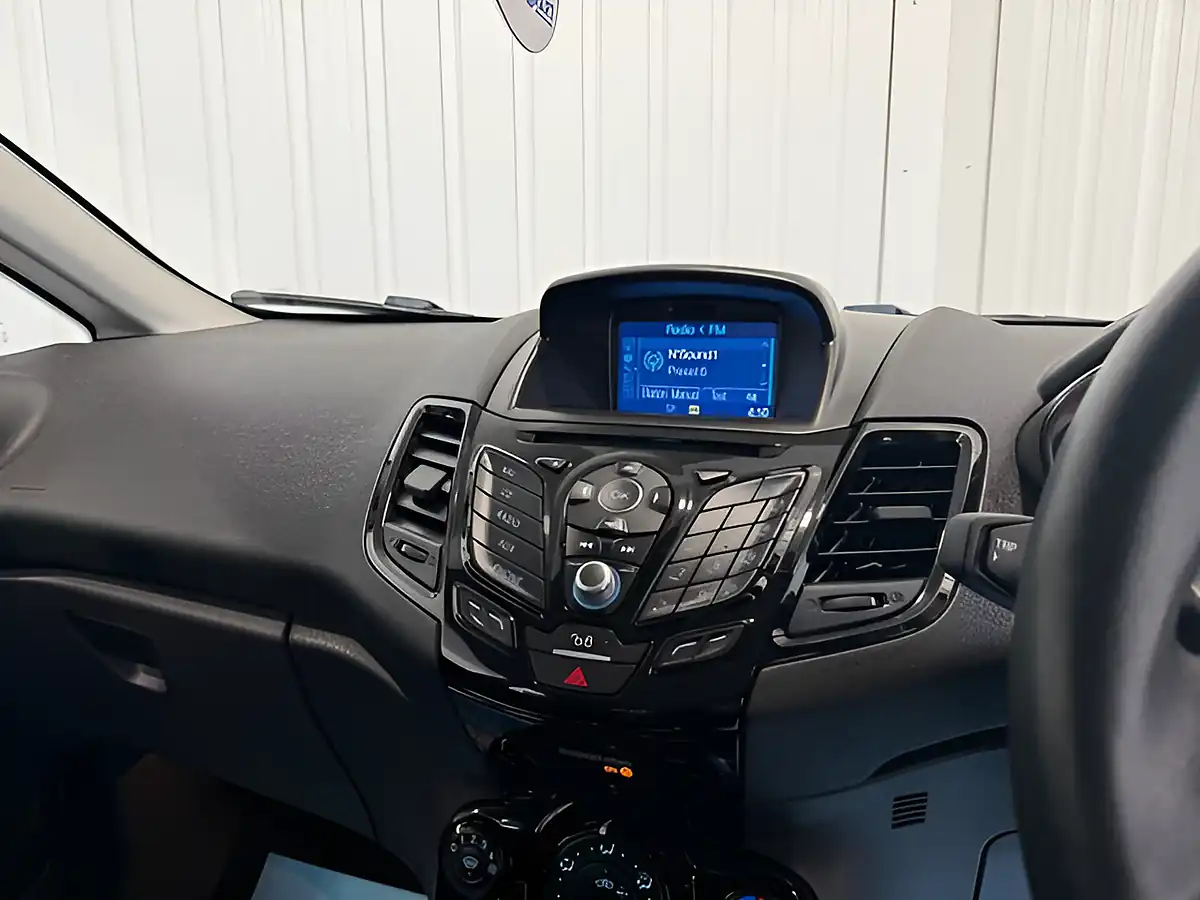 Used 2017 Ford Fiesta Zetec Magnetic Grey - Interior and Exterior details 18