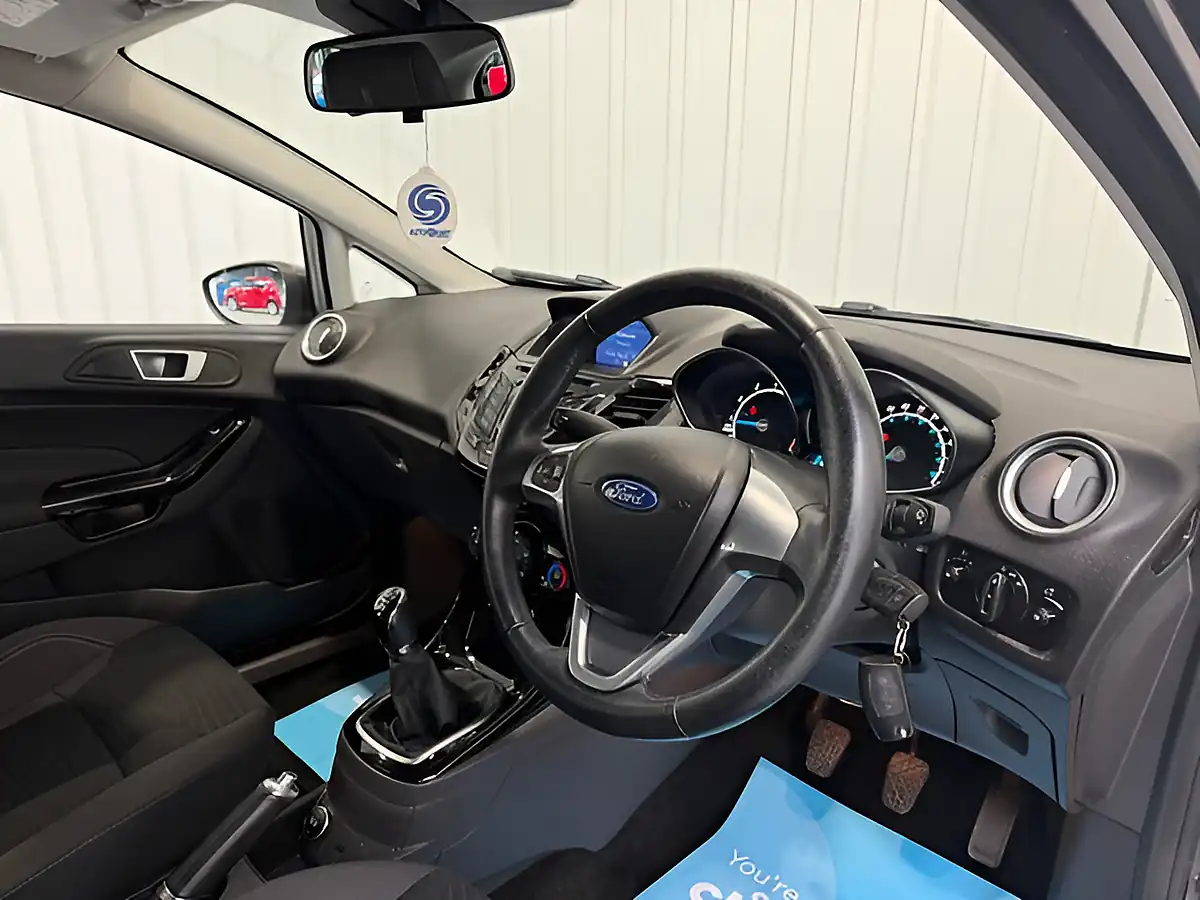 Used 2017 Ford Fiesta Zetec Magnetic Grey - Interior and Exterior details 8