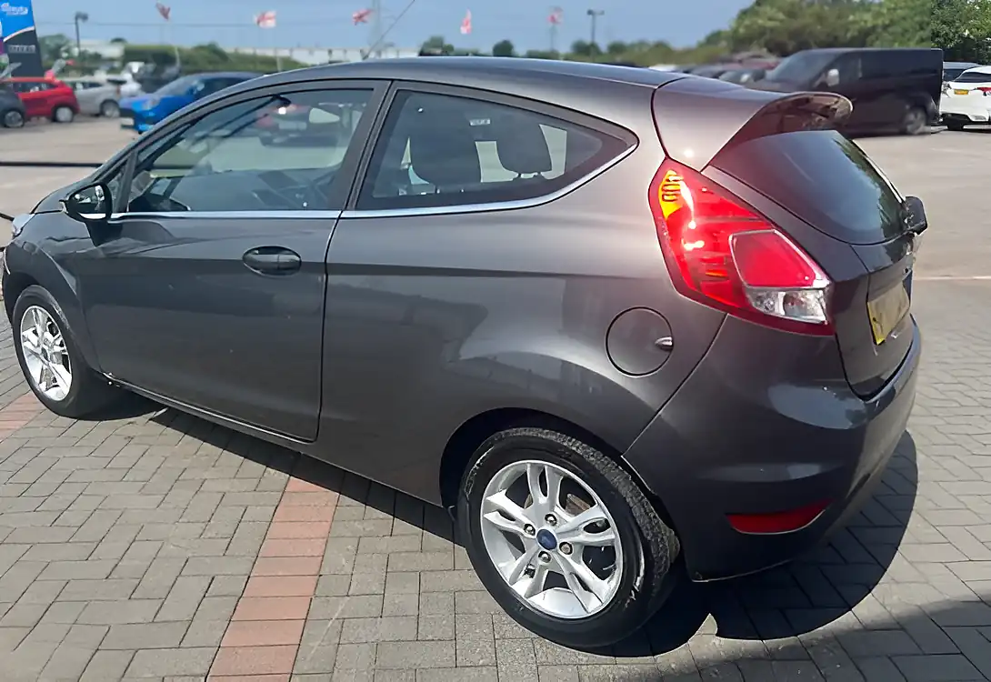 Used 2017 Ford Fiesta Zetec Magnetic Grey Metallic - Interior and Exterior details 10