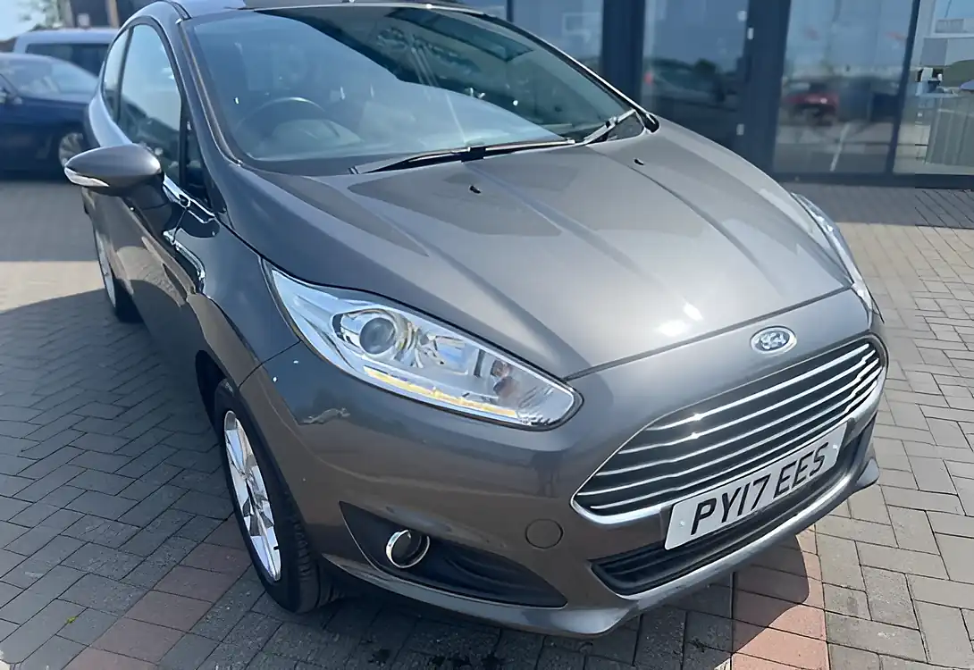 Used 2017 Ford Fiesta Zetec Magnetic Grey Metallic - Interior and Exterior details 3