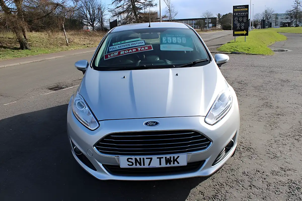 Used 2017 Ford Fiesta Zetec Moonstone Silver Metallic - Interior and Exterior details 5