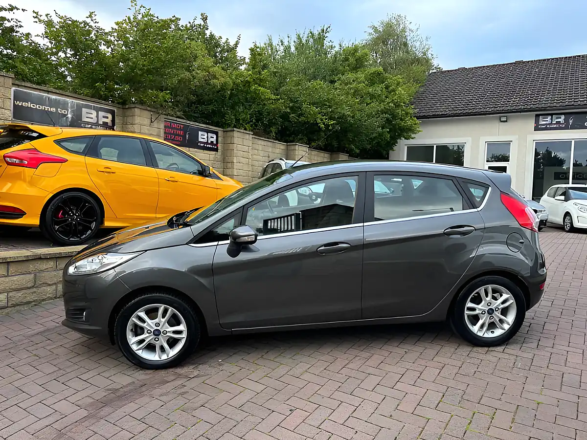 Used 2017 Ford Fiesta Zetec Panther Black - Interior and Exterior details 5