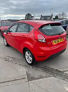 Used 2017 Ford Fiesta Zetec Red - Interior and Exterior details 4