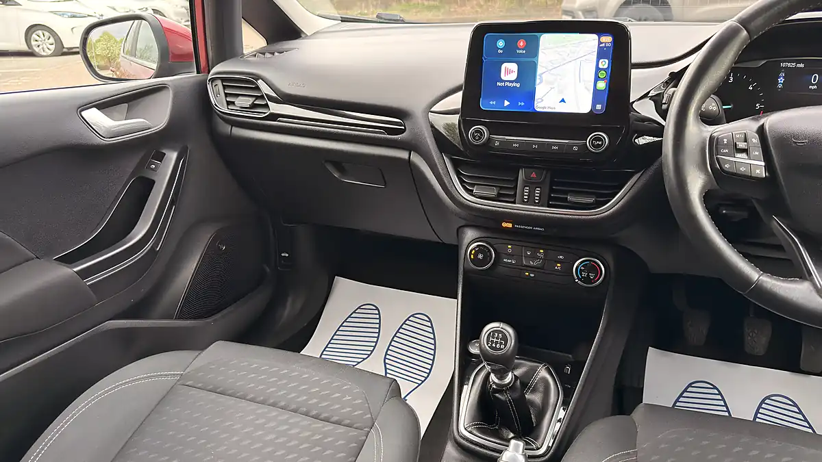 Used 2017 Ford Fiesta Zetec Red - Interior and Exterior details 13