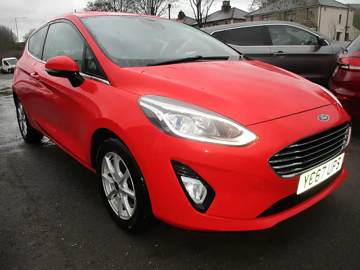 Used 2017 Ford Fiesta Zetec Red - Interior and Exterior details 3