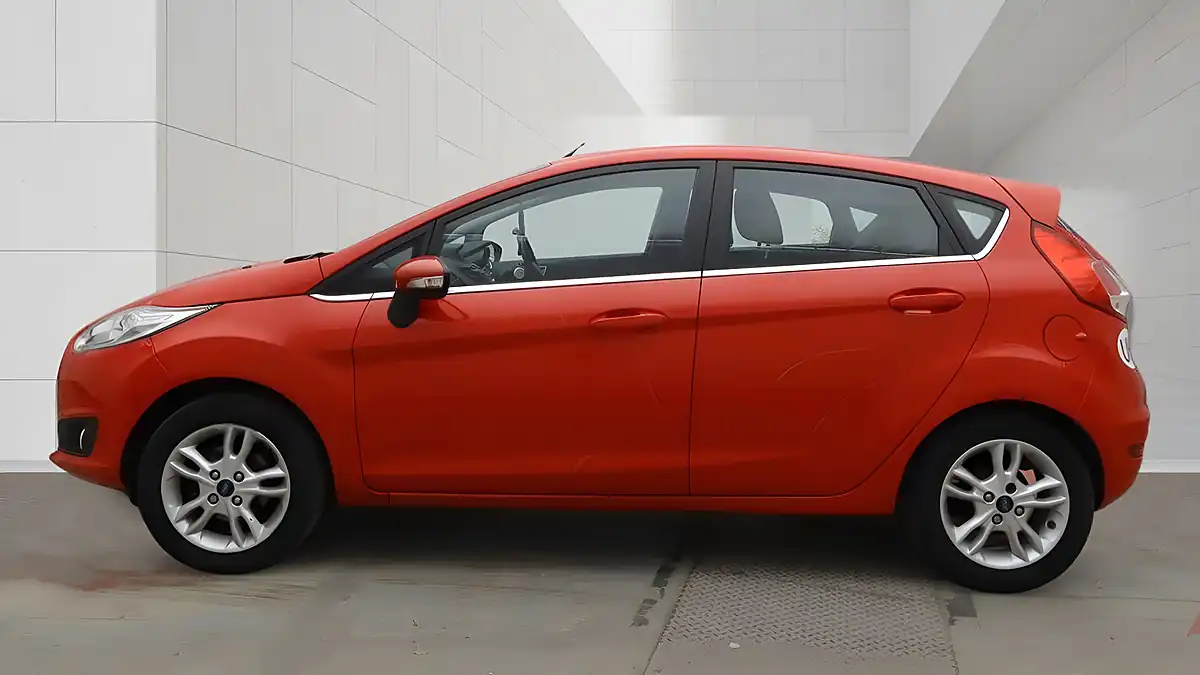 Used 2017 Ford Fiesta Zetec Red - Interior and Exterior details 3