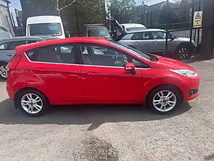 Used 2017 Ford Fiesta Zetec Red - Interior and Exterior details 3