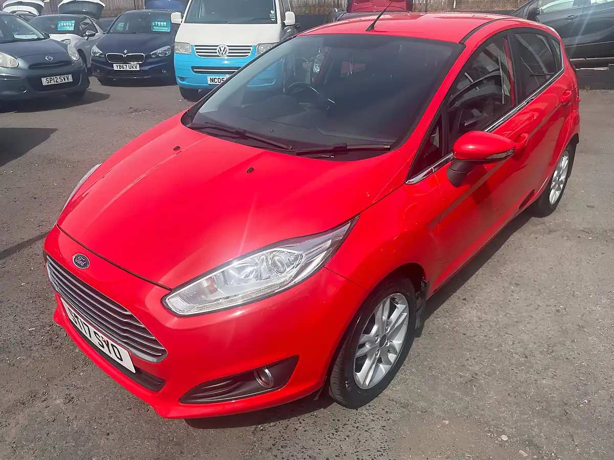 Used 2017 Ford Fiesta Zetec Red - Interior and Exterior details 8