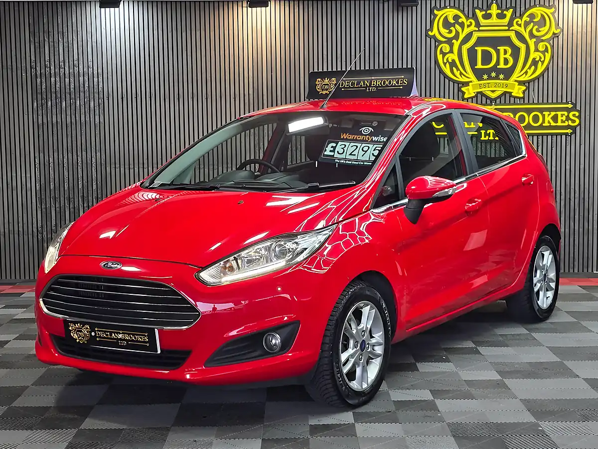 Used 2017 Ford Fiesta Zetec Red - Interior and Exterior details 7