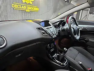 Used 2017 Ford Fiesta Zetec Red - Interior and Exterior details 9