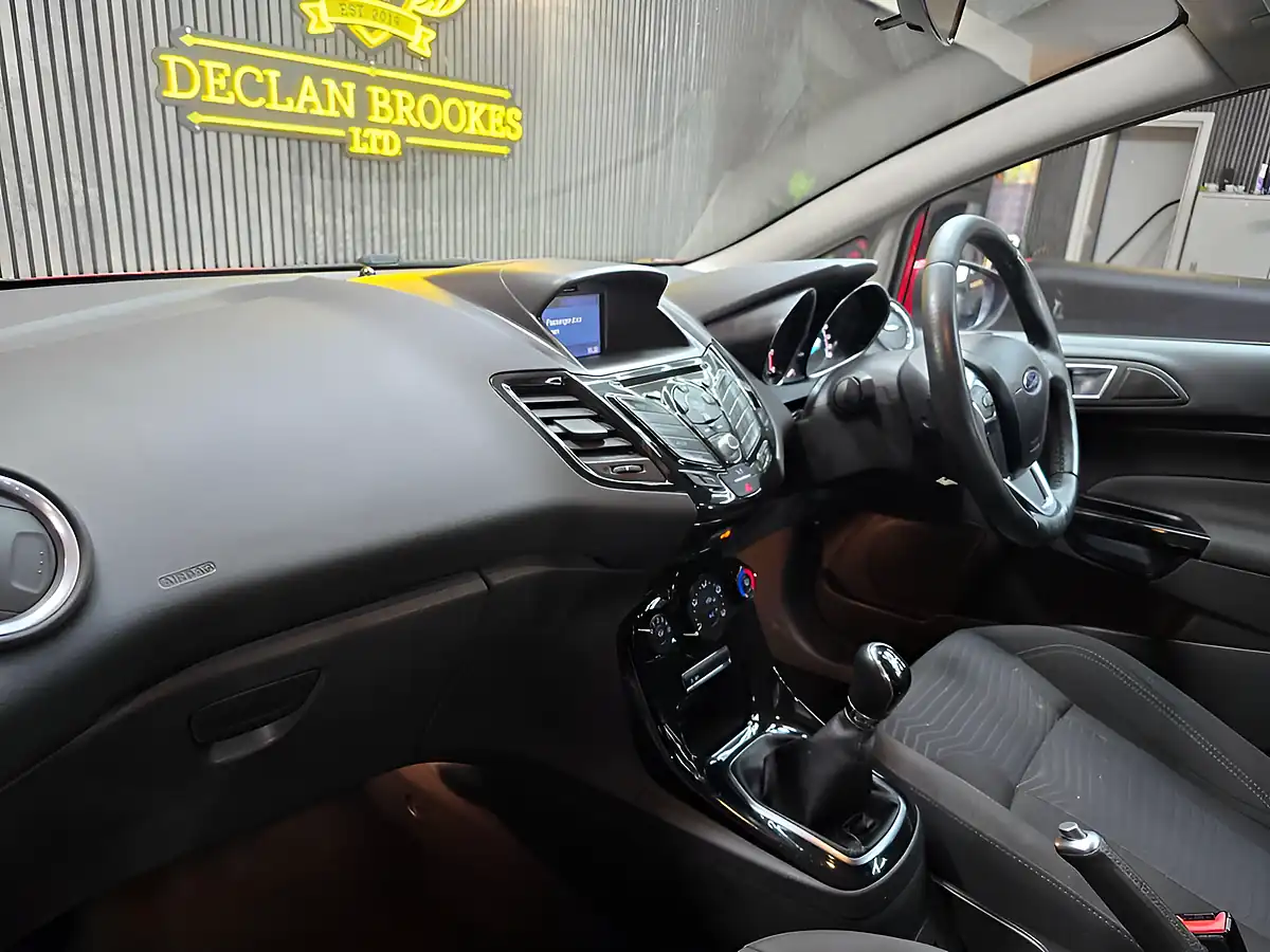 Used 2017 Ford Fiesta Zetec Red - Interior and Exterior details 9