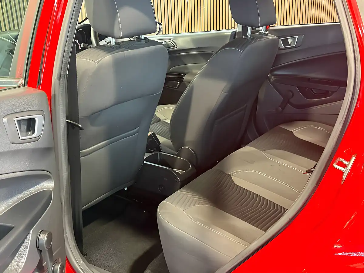 Used 2017 Ford Fiesta Zetec Red - Interior and Exterior details 17