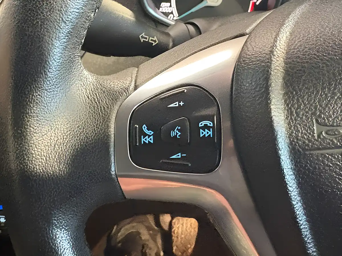Used 2017 Ford Fiesta Zetec Red - Interior and Exterior details 19