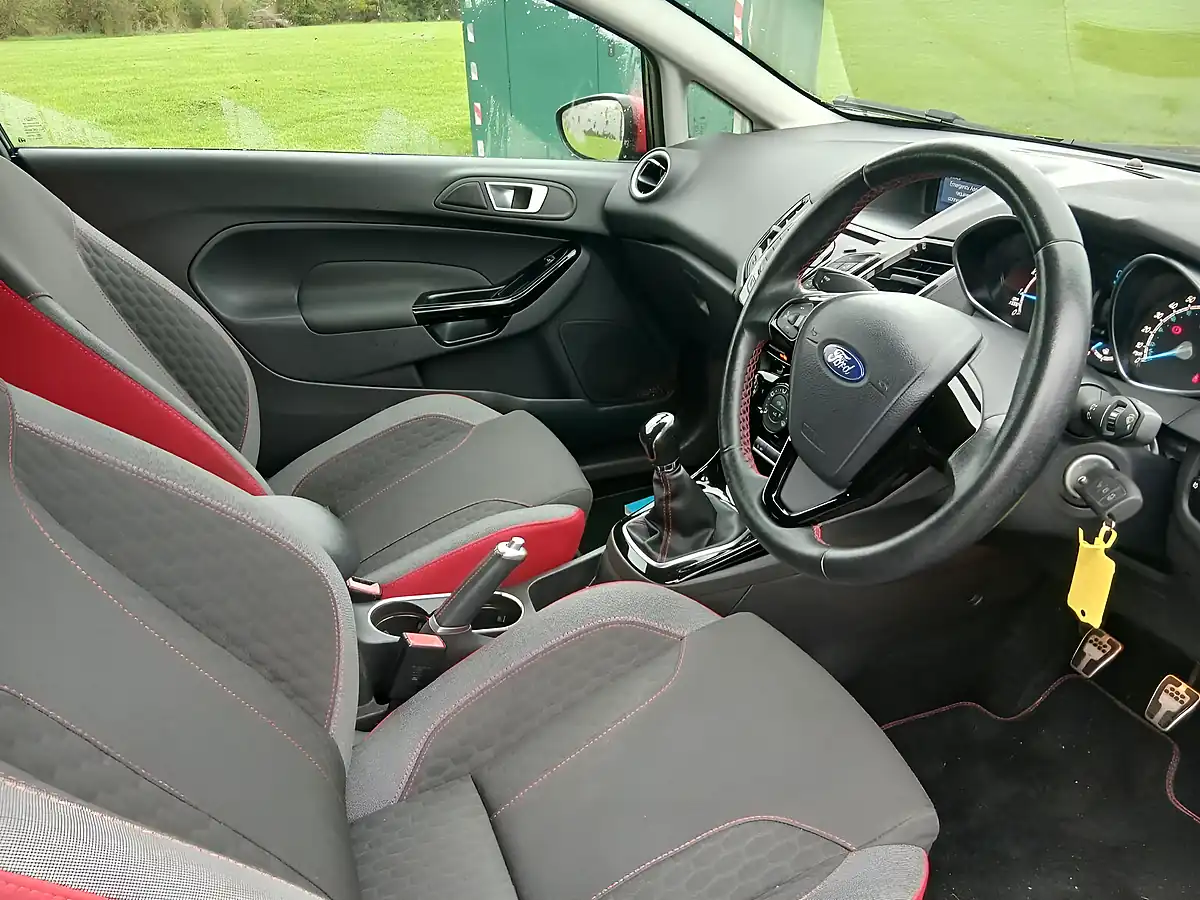Used 2017 Ford Fiesta Zetec S Black - Interior and Exterior details 14
