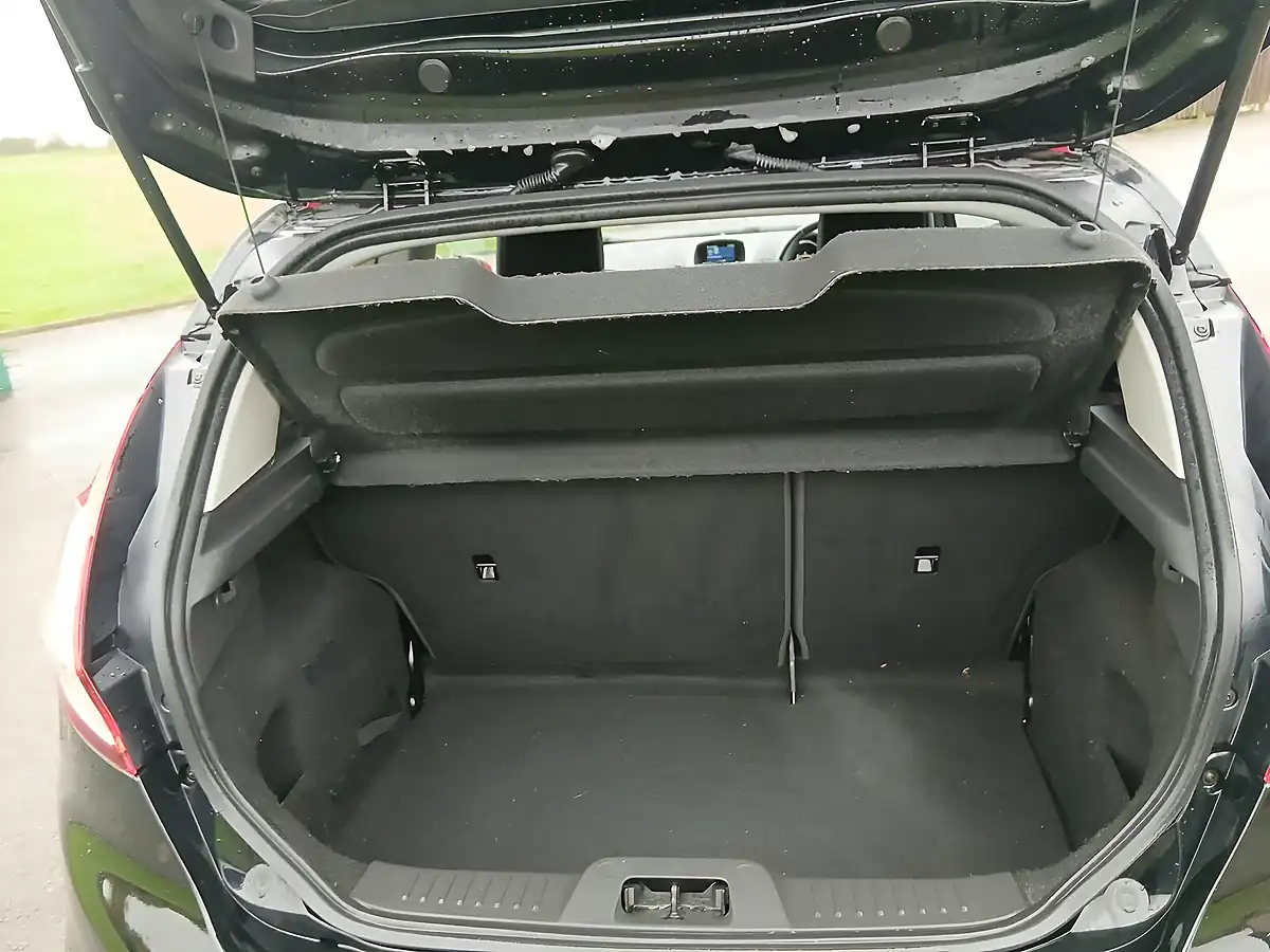 Used 2017 Ford Fiesta Zetec S Black - Interior and Exterior details 17