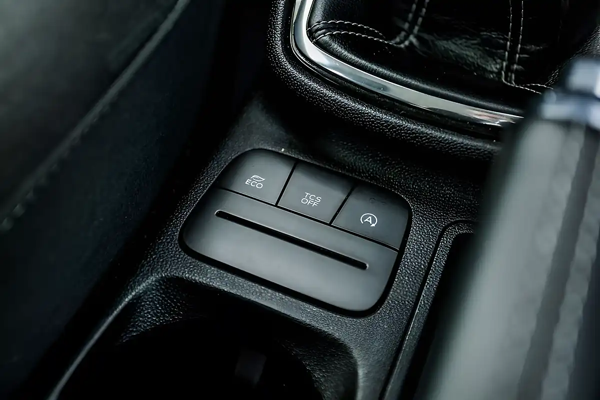 Used 2017 Ford Fiesta Zetec Silver - Interior and Exterior details 18