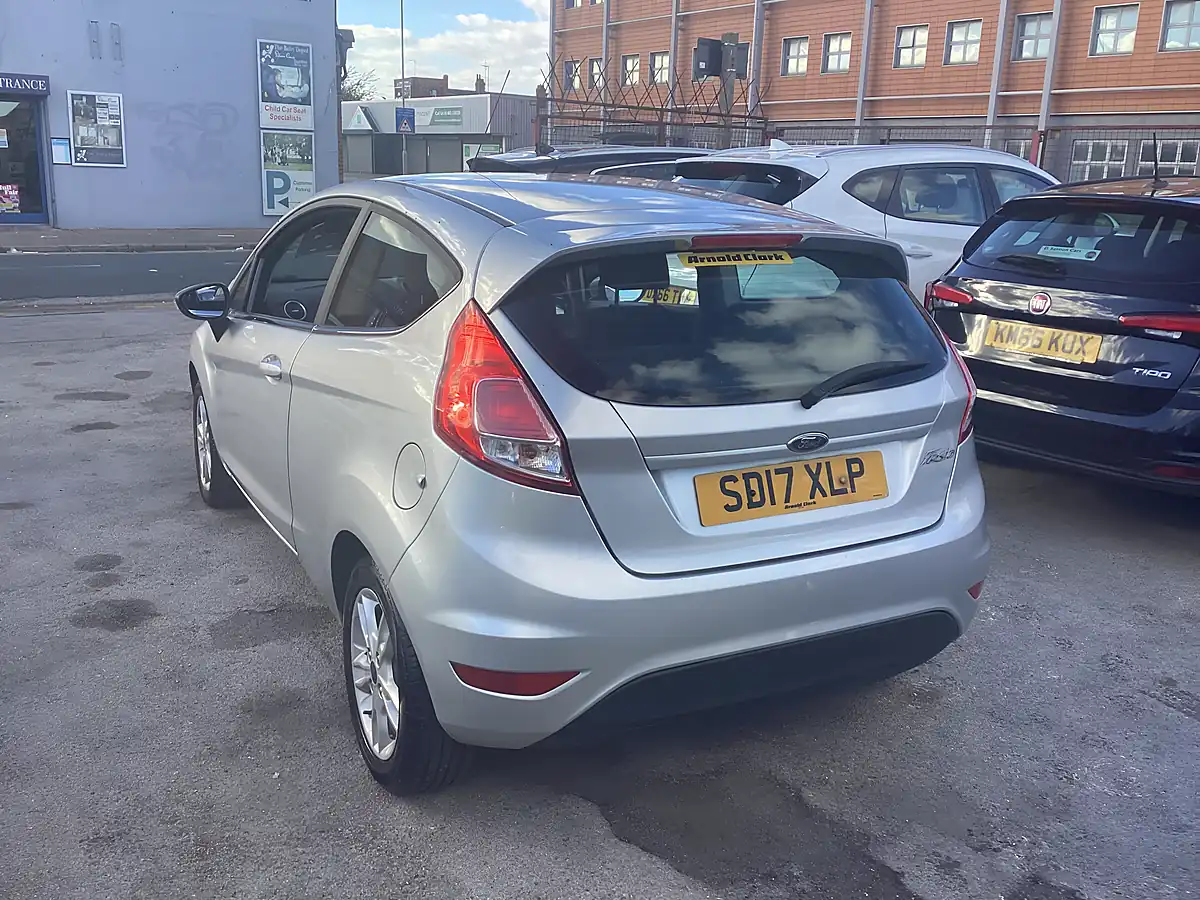 Used 2017 Ford Fiesta Zetec Silver - Interior and Exterior details 7
