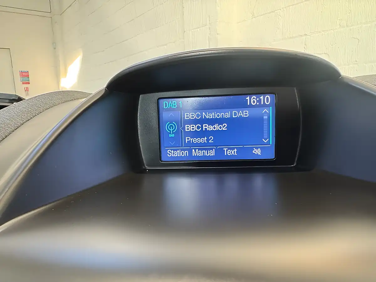 Used 2017 Ford Fiesta Zetec Silver - Interior and Exterior details 19