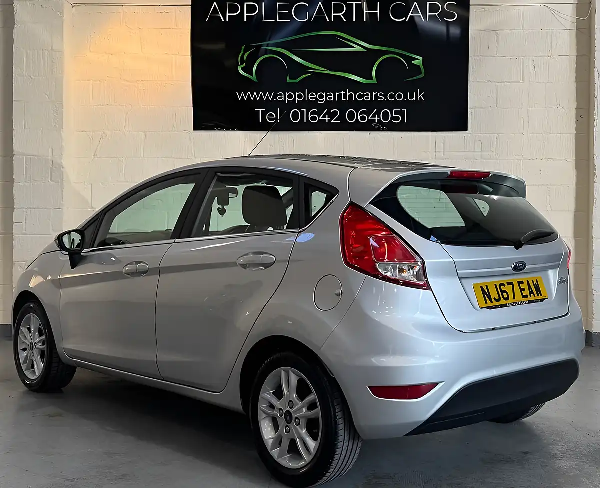 Used 2017 Ford Fiesta Zetec Silver - Interior and Exterior details 7