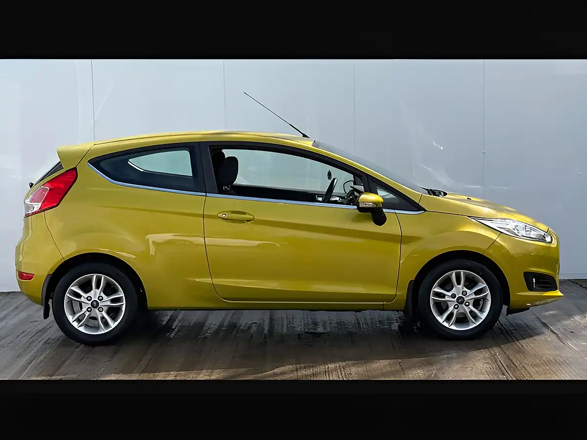 Used 2017 Ford Fiesta Zetec T Yellow - Interior and Exterior details 2