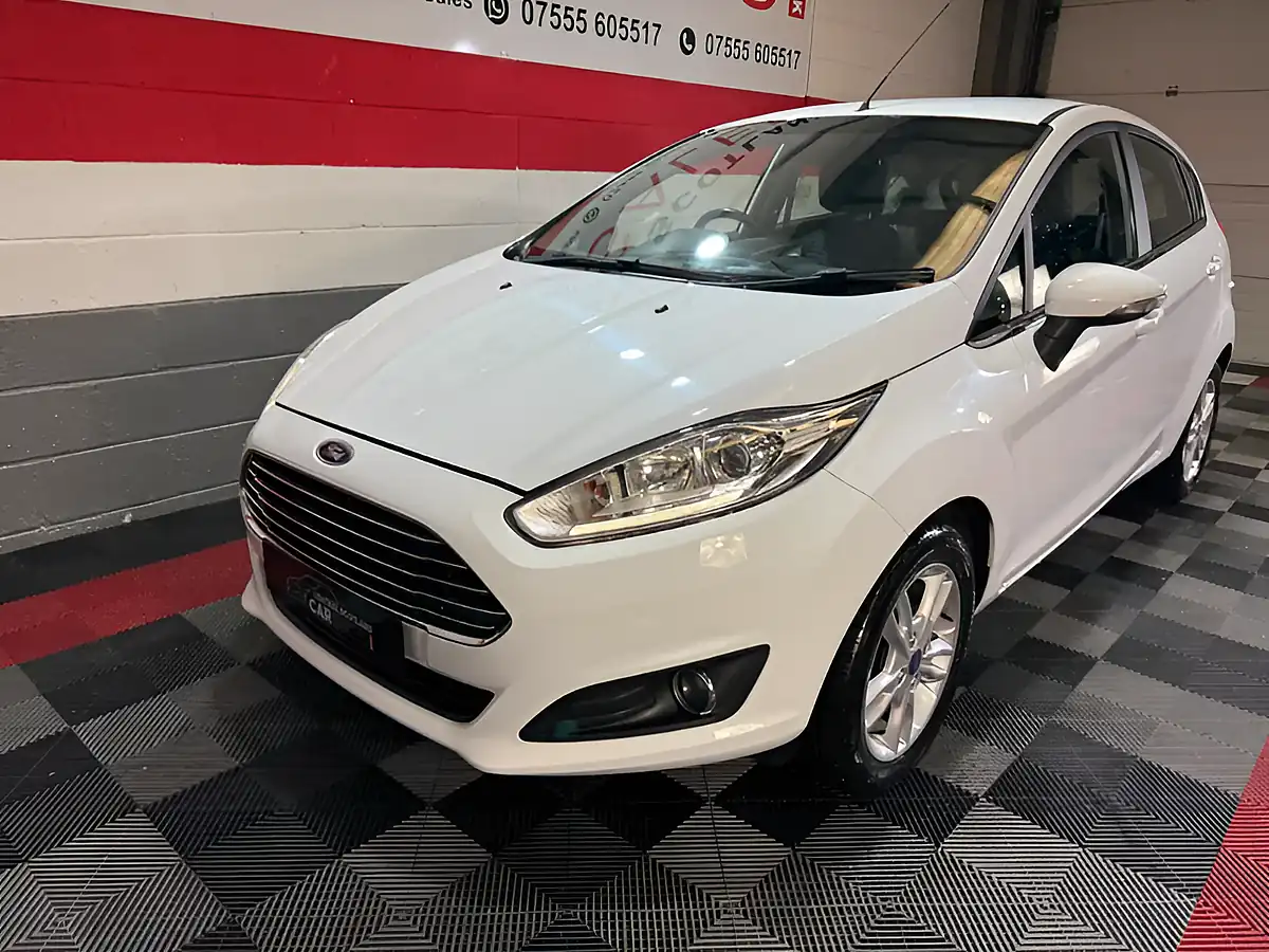 Used 2017 Ford Fiesta Zetec White - Interior and Exterior details 2