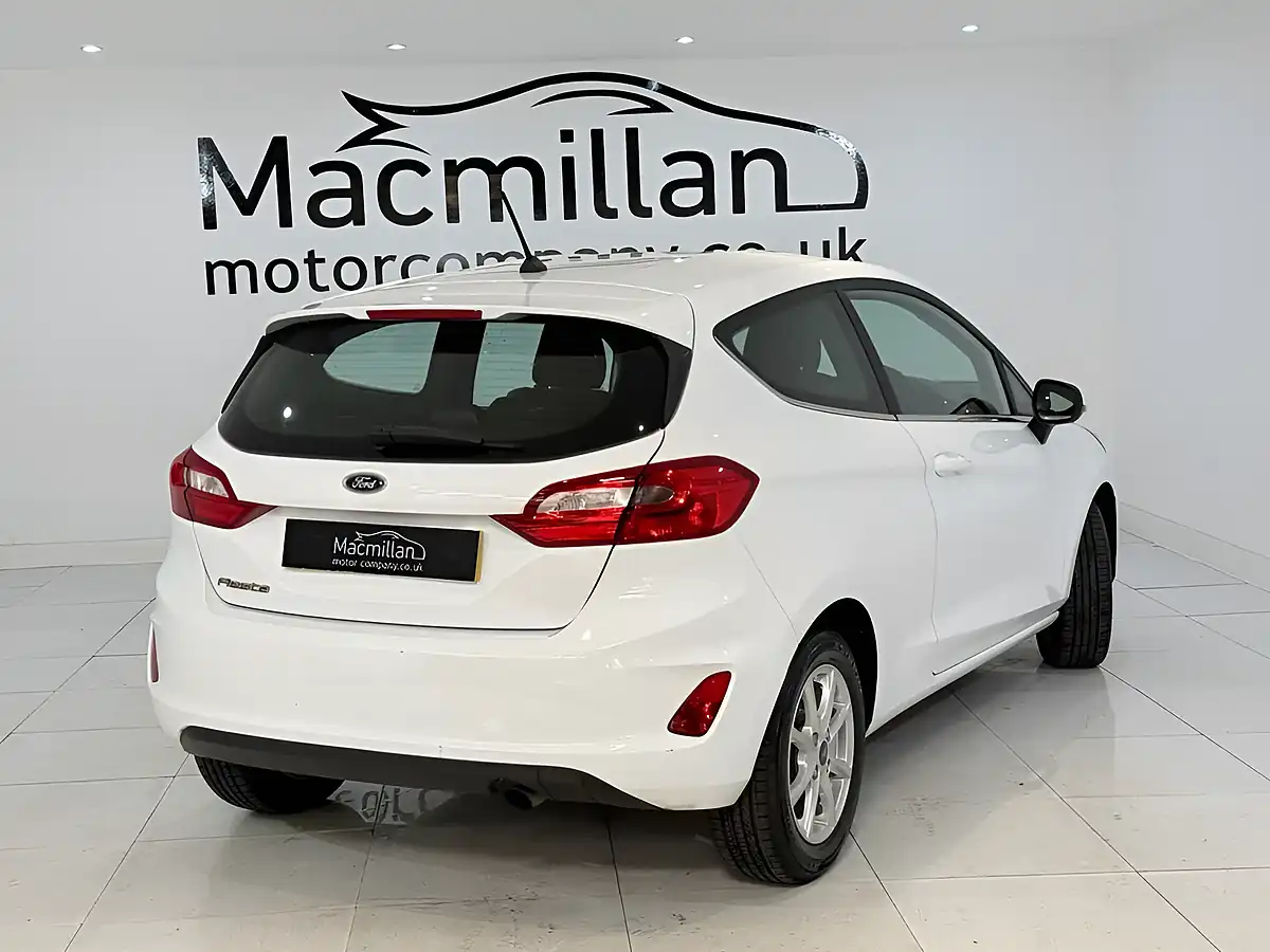 Used 2017 Ford Fiesta Zetec White - Interior and Exterior details 10
