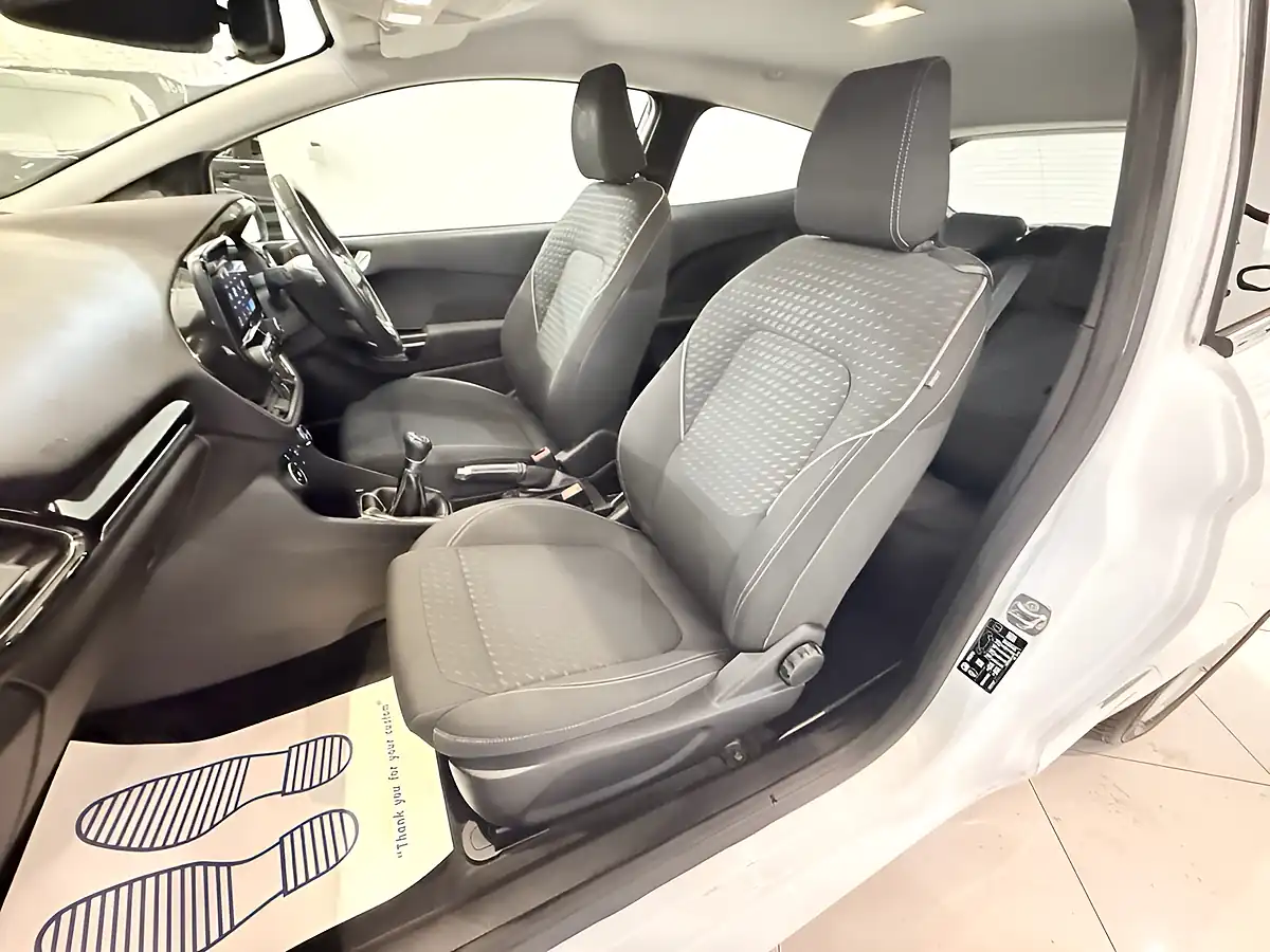Used 2017 Ford Fiesta Zetec White - Interior and Exterior details 17
