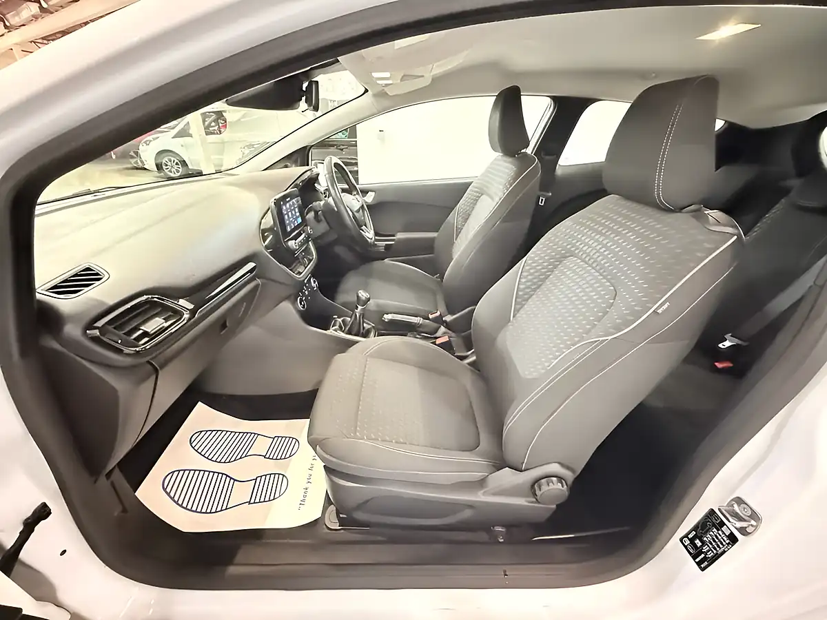 Used 2017 Ford Fiesta Zetec White - Interior and Exterior details 18
