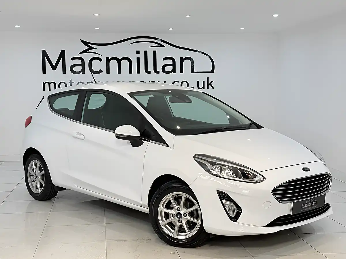 Used 2017 Ford Fiesta Zetec White - Interior and Exterior details 2