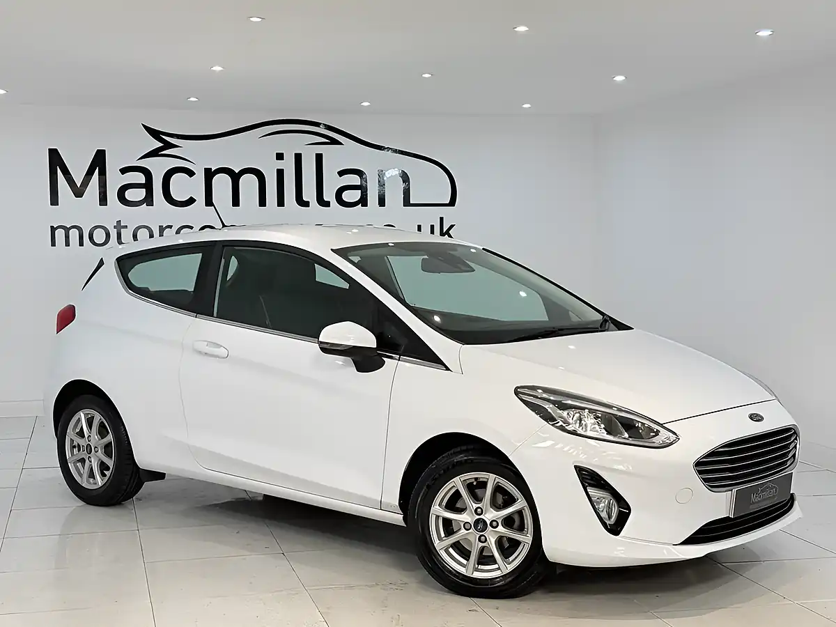 Used 2017 Ford Fiesta Zetec White - Interior and Exterior details 3