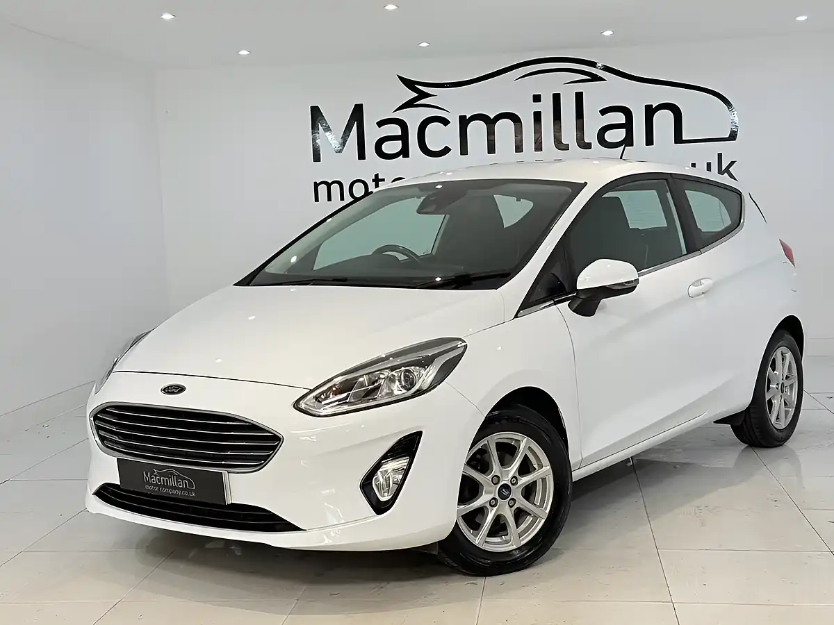 Used 2017 Ford Fiesta Zetec White - Interior and Exterior details 5