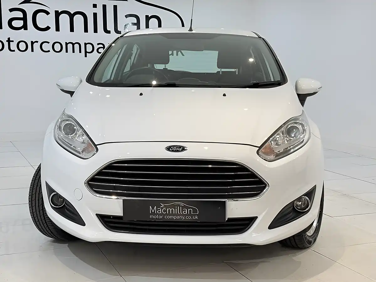 Used 2017 Ford Fiesta Zetec White - Interior and Exterior details 7