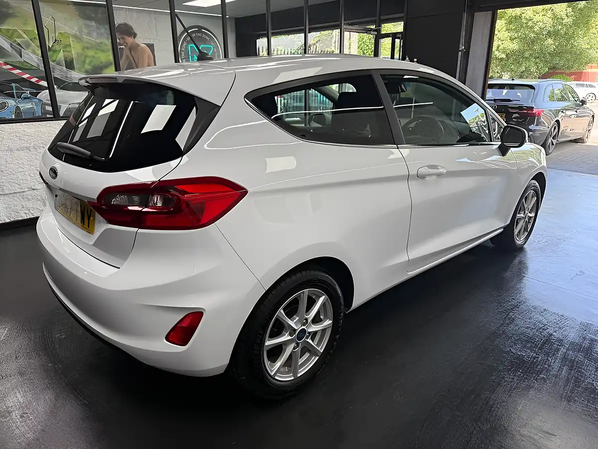 Used 2017 Ford Fiesta Zetec White - Interior and Exterior details 10