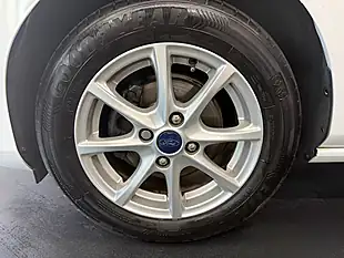 Used 2017 Ford Fiesta Zetec White - Interior and Exterior details 17
