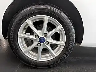 Used 2017 Ford Fiesta Zetec White - Interior and Exterior details 18