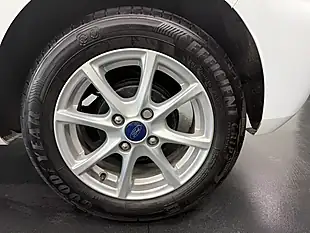 Used 2017 Ford Fiesta Zetec White - Interior and Exterior details 19