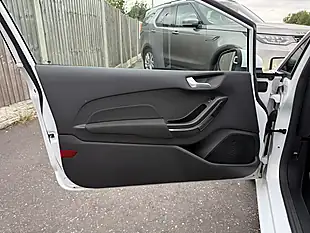Used 2017 Ford Fiesta Zetec White - Interior and Exterior details 17