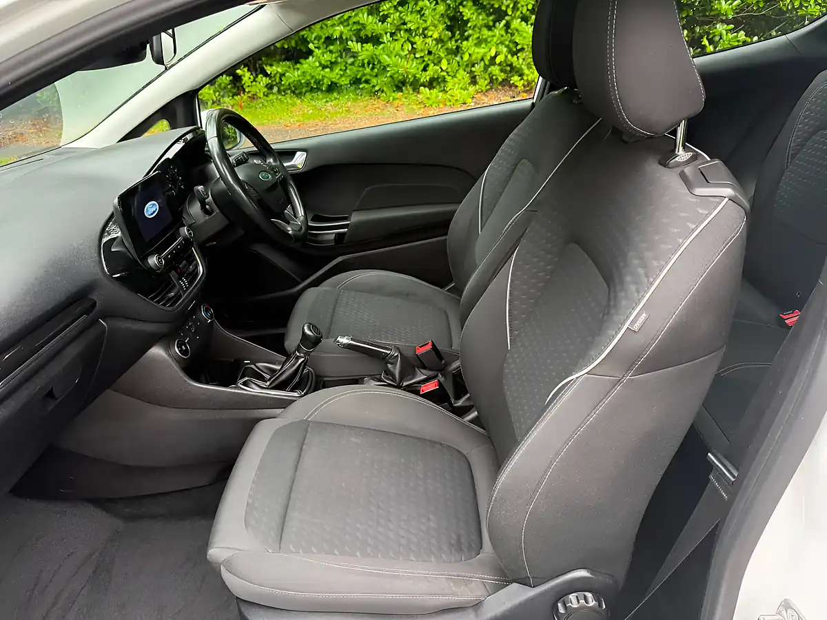 Used 2017 Ford Fiesta Zetec White - Interior and Exterior details 9