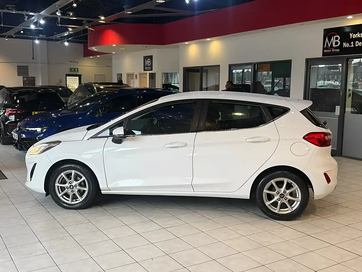 Used 2017 Ford Fiesta Zetec White - Interior and Exterior details 6