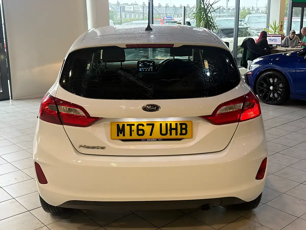 Used 2017 Ford Fiesta Zetec White - Interior and Exterior details 8