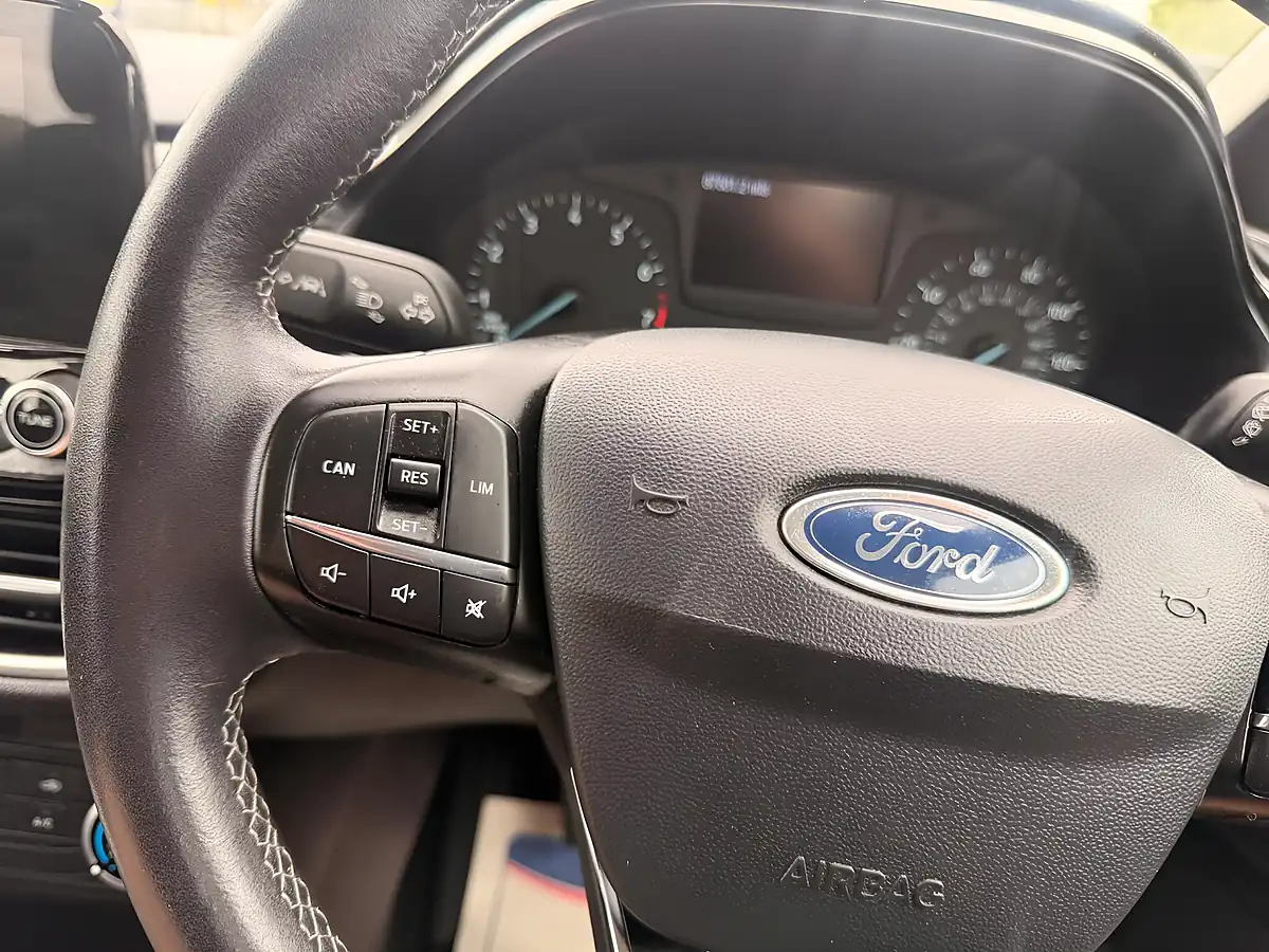 Used 2017 Ford Fiesta Zetec White - Interior and Exterior details 19