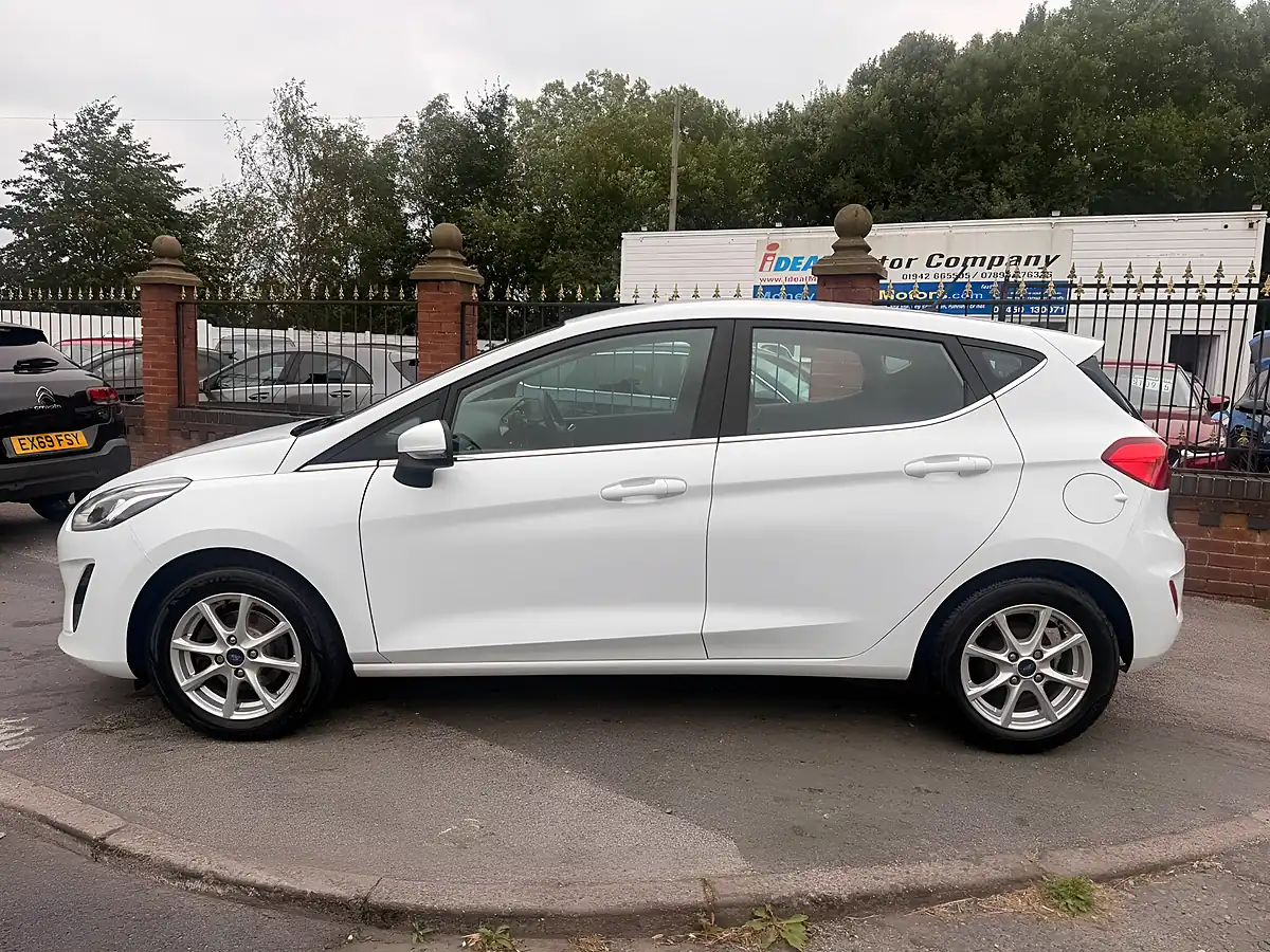 Used 2017 Ford Fiesta Zetec White - Interior and Exterior details 4