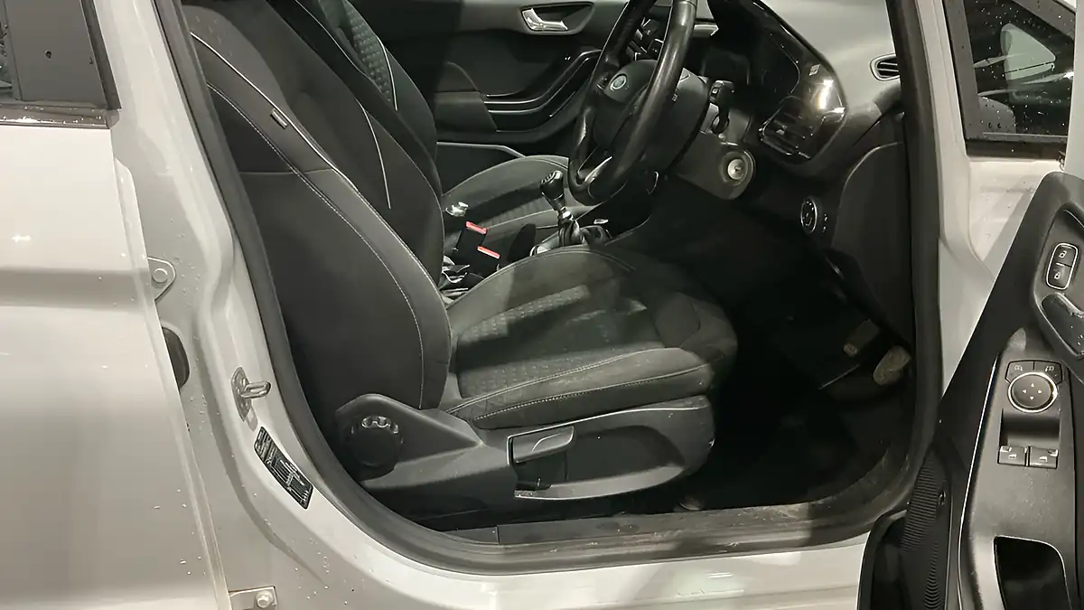 Used 2017 Ford Fiesta Zetec White - Interior and Exterior details 11