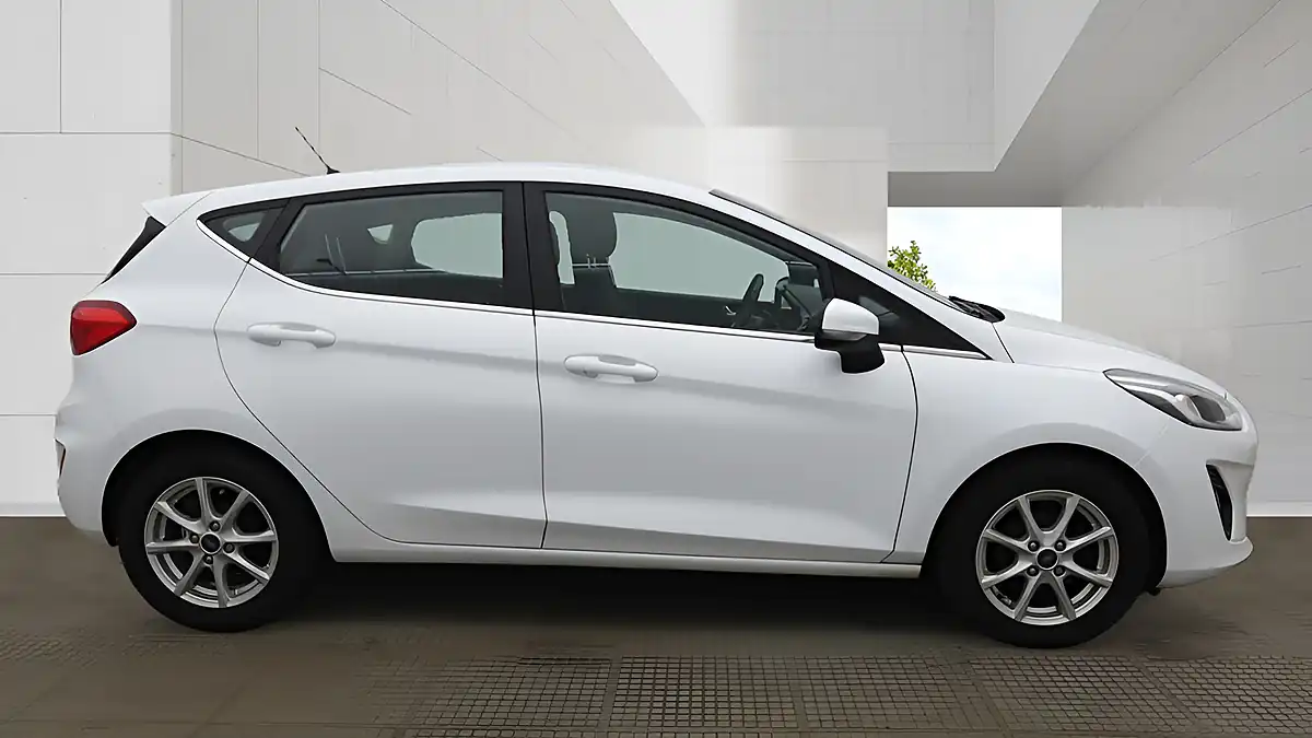Used 2017 Ford Fiesta Zetec White - Interior and Exterior details 5